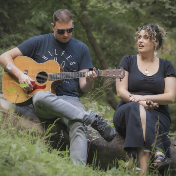 Hire Tusker Acoustic Duo  Acoustic duo with Encore