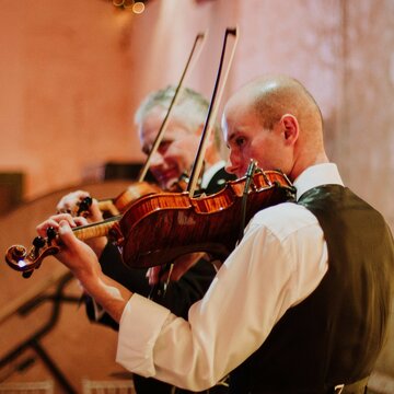 Hire The Fiddle Duo Folk band with Encore