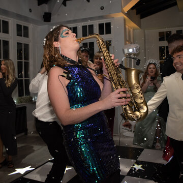 Hire Miss Leeloo Sax Saxophonist with Encore