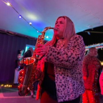 Hire Hannah Morris Saxophonist with Encore