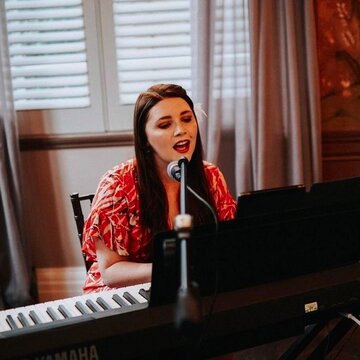 Kasia Howley- Piano Vocalist's profile picture