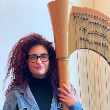 Hire Anna Cameli Harpist with Encore