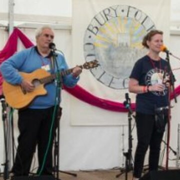 Hire The Navvies Folk rock band with Encore