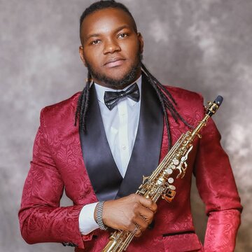 Hire TSAX Alto saxophonist with Encore