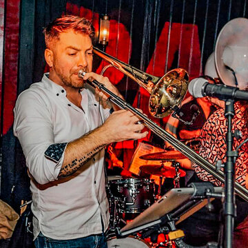 Hire NuSound Brass Party band with Encore