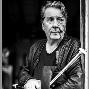 Hire John Devine Uilleann pipes with Encore