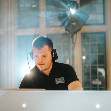 Hire Kieran Clarke  DJ with Encore