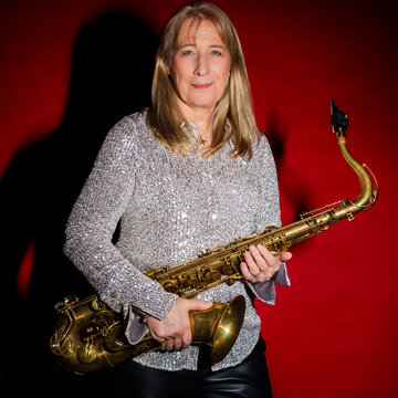 Hire Helen Gordon Alto saxophonist with Encore