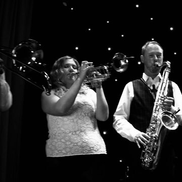 Hire Groove Star Swing & jive band with Encore