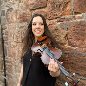 Hire Rachel - Violin Violist with Encore