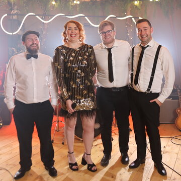 Hire Evermore  Party band with Encore