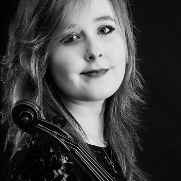 Hire Hannah Jayne Violinist Electric violinist with Encore