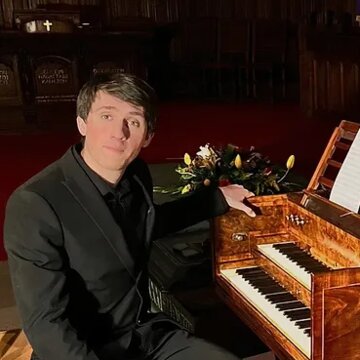 Hire Paul Kowal Harpsichordist with Encore