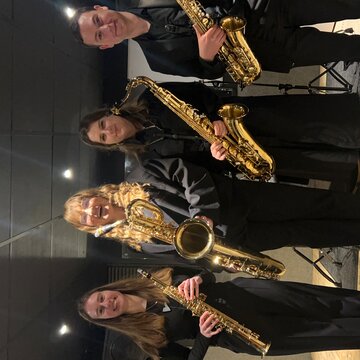 Hire Velvet Reed Quartet Classical ensemble with Encore