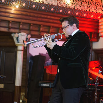 Hire Ed Jones Quartet Swing & jive band with Encore