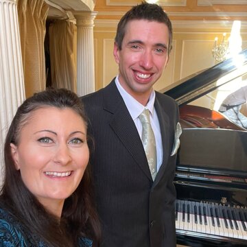 Hire Aria Music Norfolk - cello and piano duo Pianist with Encore