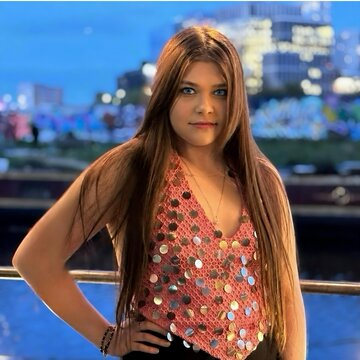 Hire Jade Ross Singer with Encore
