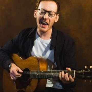 Hire Ellis Owen Guitarist with Encore