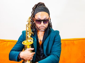 Hire Sax Dread Alto saxophonist with Encore
