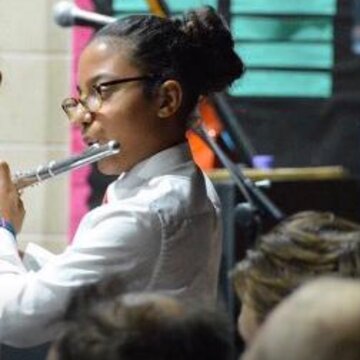 Hire Seren.flute Flautist with Encore