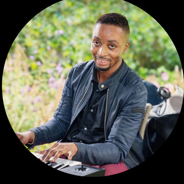 Hire Bobby Keys  Pianist with Encore