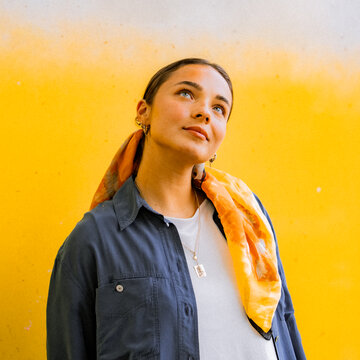 Hire Tammy Singing pianist with Encore