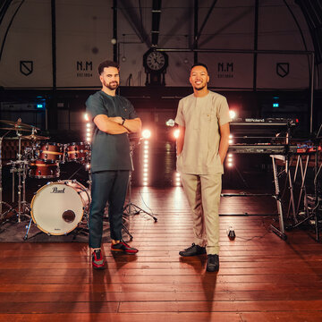 Hire New Motion Pop duo with Encore