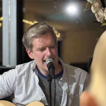 Hire Gary Toward & Sam Woodings Acoustic duo with Encore