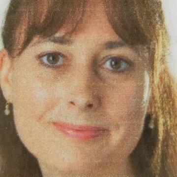 Hire Anna Jane Davies Singer (soprano) with Encore
