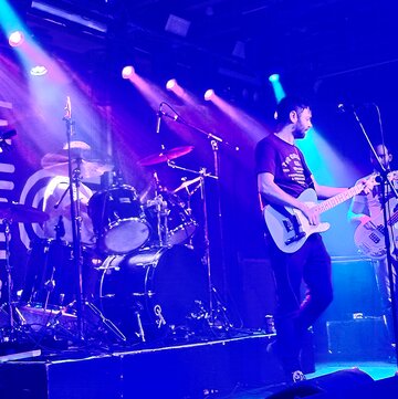 Hire The Squarks Rock band with Encore