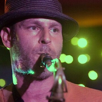 Hire Dan the Sax Man Flautist with Encore