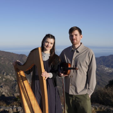 Hire Komorebi  Celtic folk band with Encore