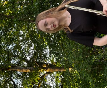 Hire Rachel Holme Flautist with Encore