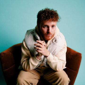 Hire Jace Heyman Singer (tenor) with Encore