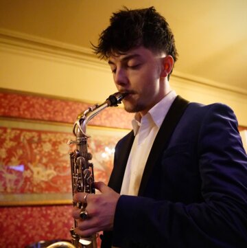 Hire Jax On Sax Alto saxophonist with Encore