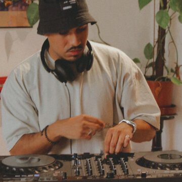 Hire Zee DJ with Encore