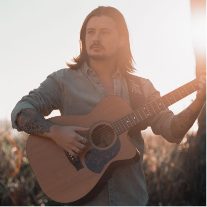 Hire David Taylor Singing guitarist with Encore