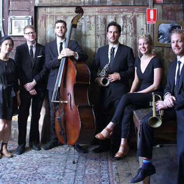 Hire Moonglow Jazz Band with Encore