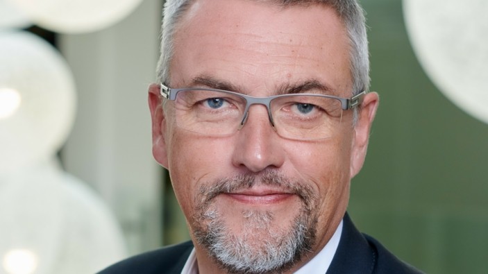 Stéphane Lapierre est nommé Directeur des systèmes d’information relation client, digital et plateformes mutualisées d’AG2R LA MONDIALE