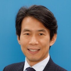 岩永 泰典, PhD, CFA