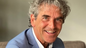Martin Schemkes_Delphia.jpg