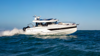 WELLCRAFT 355, the new model