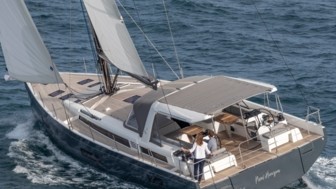 Beneteau Oceanis Yacht 60 - recyclable resin