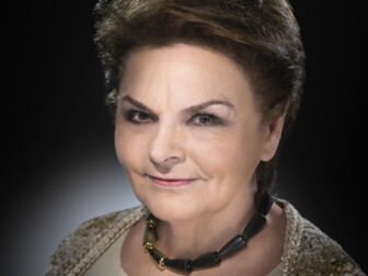 Annette Roux