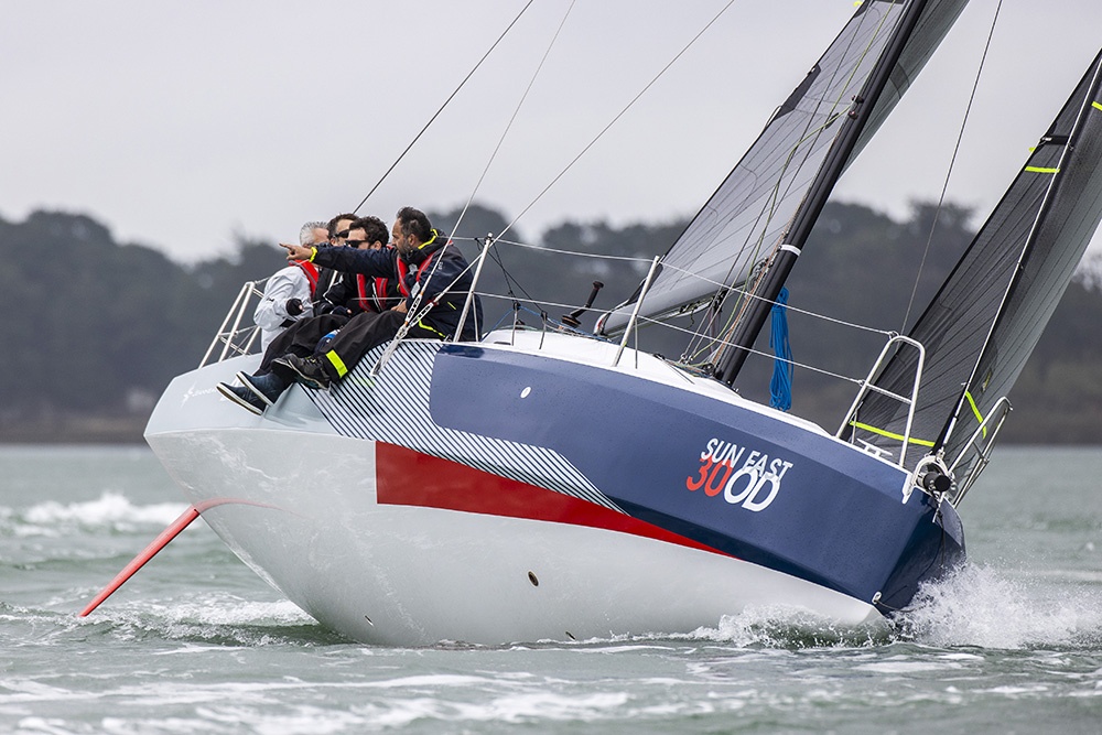 JEANNEAU SUN FAST 30 OD.jpg