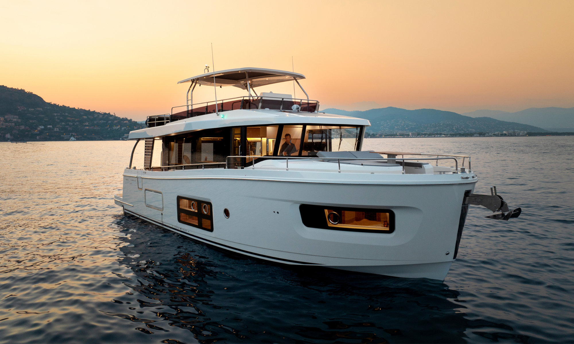 BENETEAU SWIFT TRAWLER 54