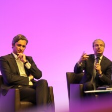 Signature d'un partenariat stratégique avec Facebook