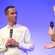 Armel Le Cleac'h à la Convention Fournisseurs