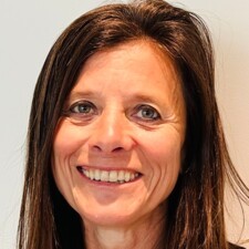 Silvia Laj - WIZTOPIC COVER.jpg