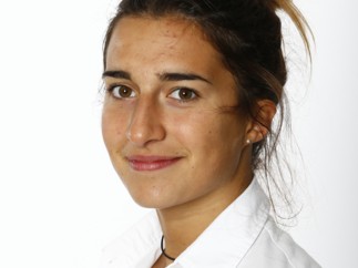 Perrine Laffont, membre du Team Caisse d’Epargne, rapporte la première médaille d’Or à l’Equipe de France Olympique.
